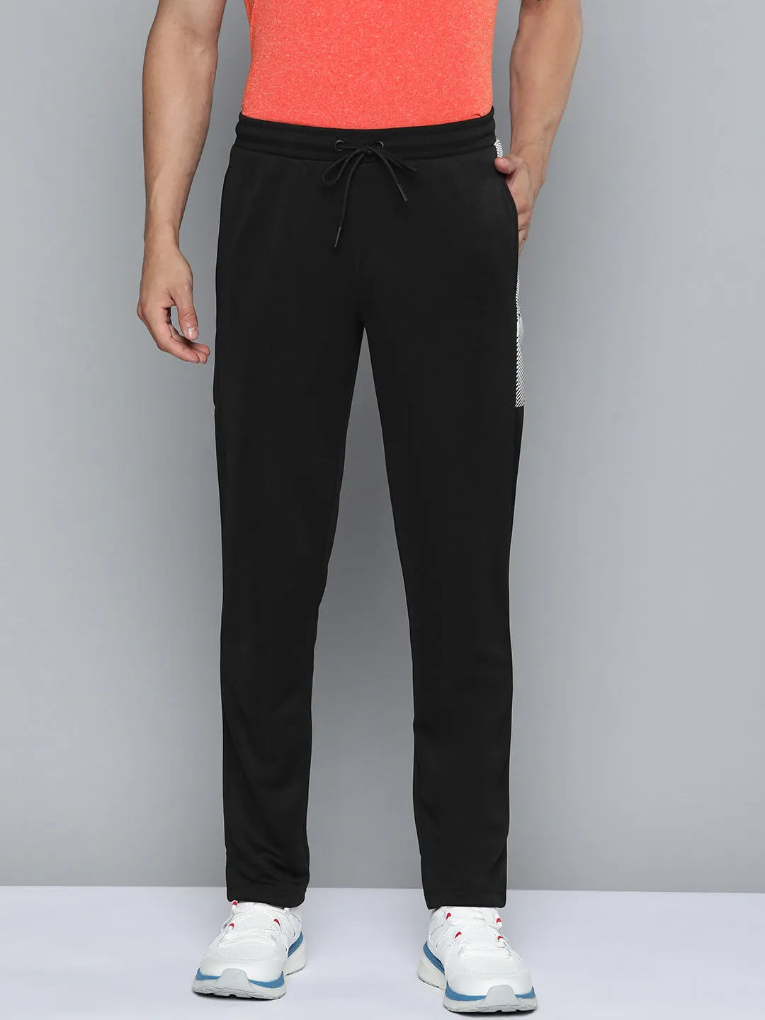 Alcis Men Black Solid Track Pants