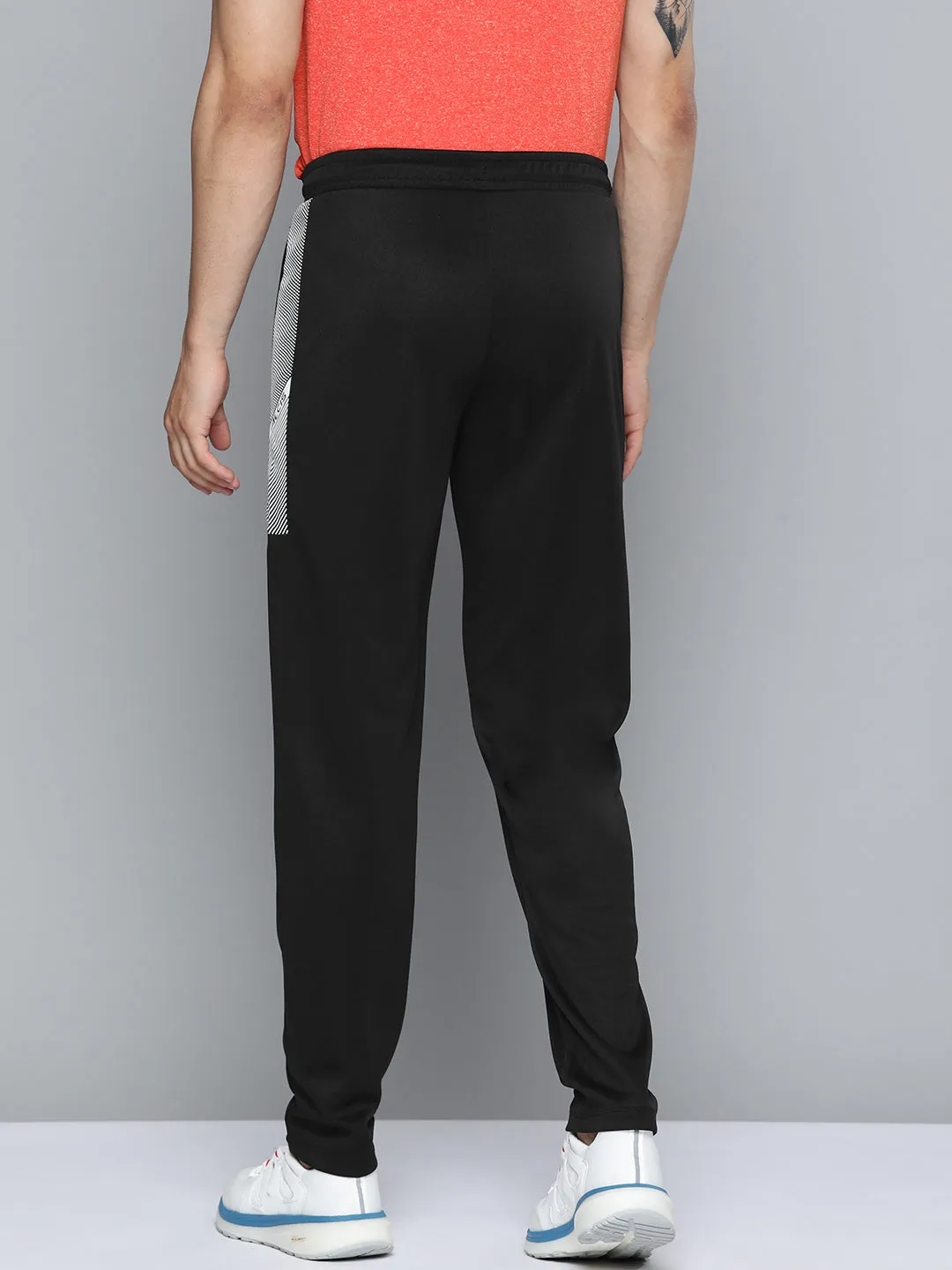 Alcis Men Black Solid Track Pants