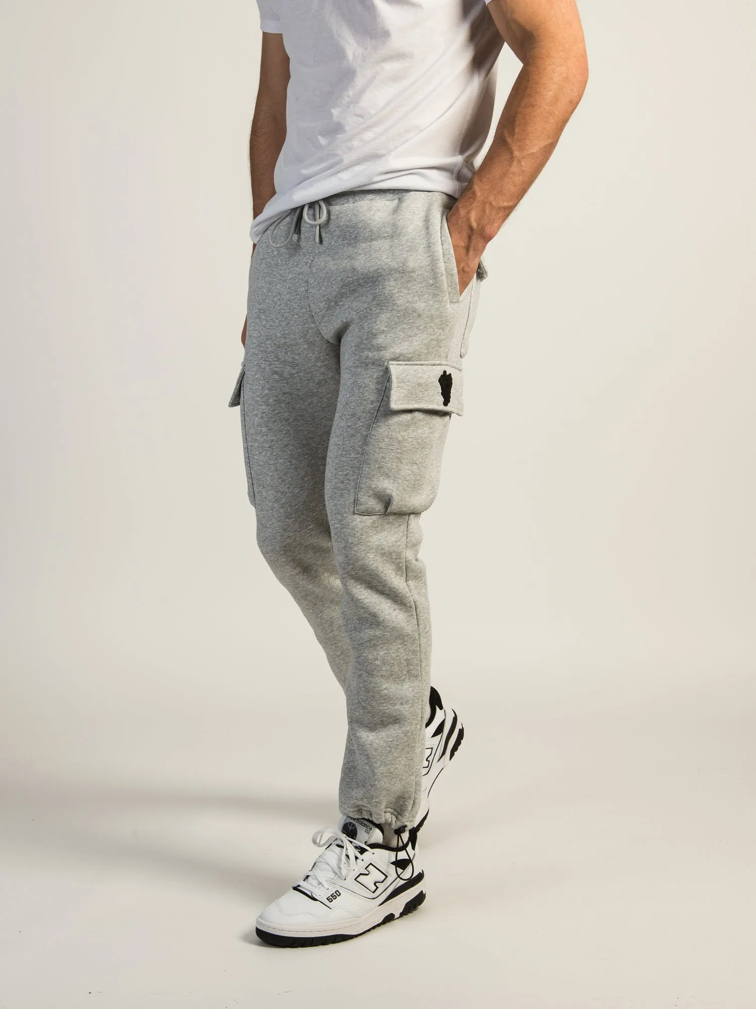 CROOKS & CASTLES MEDUSA CARGO SWEATPANTS