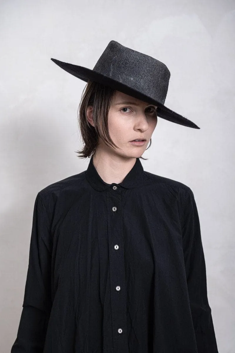 Forme d’Expression | Flaired Shirt DS042 | Asymmetrische Damenbluse aus Baumwolle in schwarz