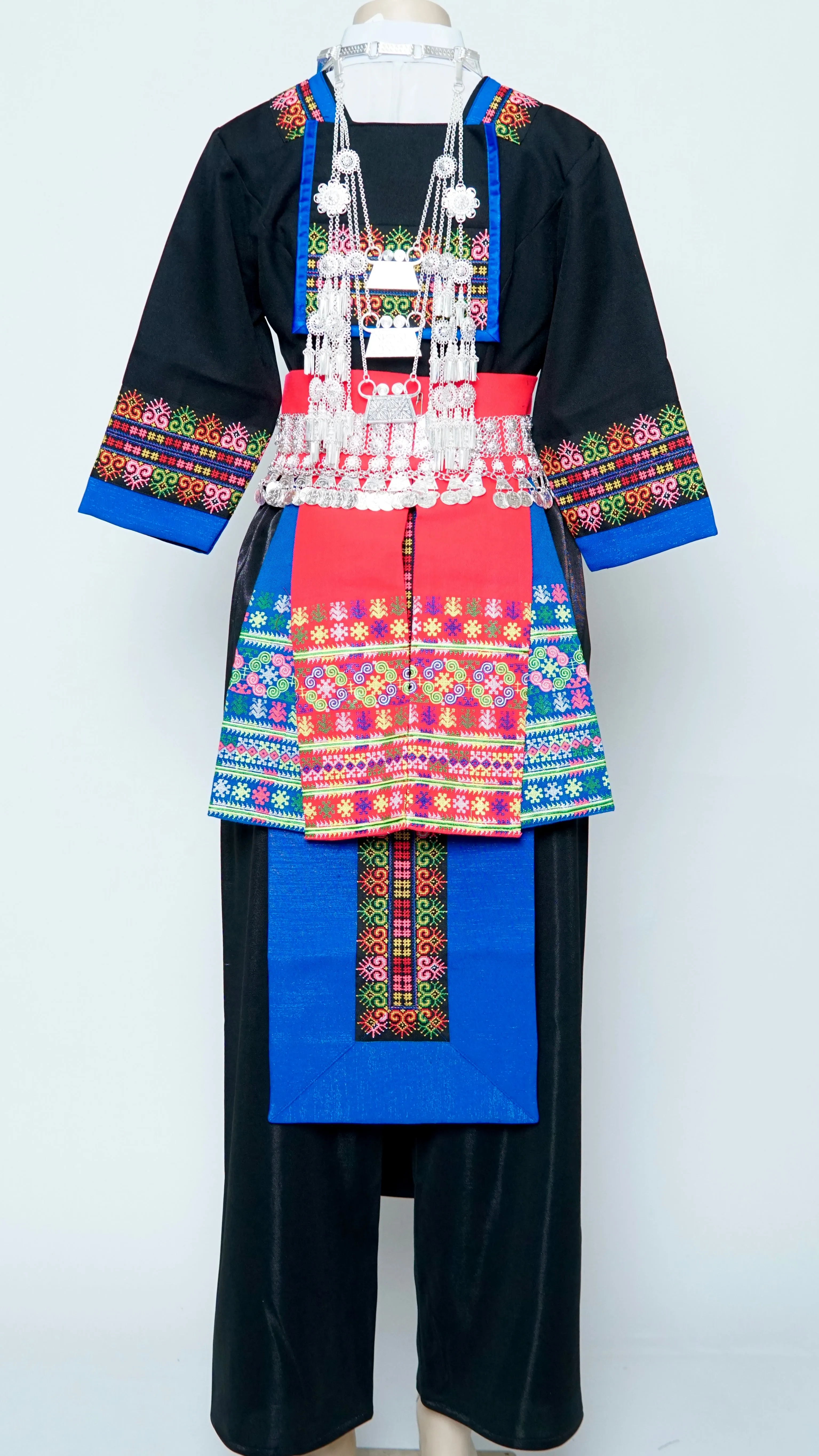 Hmong Nplooj Sev Pajntaub Blue