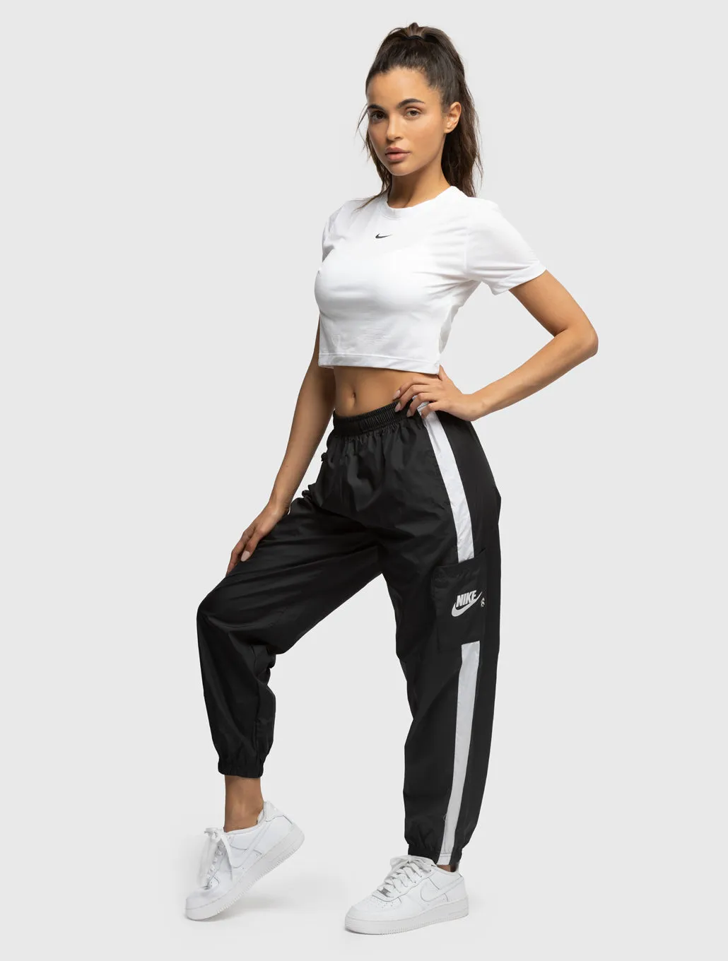 NIKE B/W SPORTSWEAR JOGGER