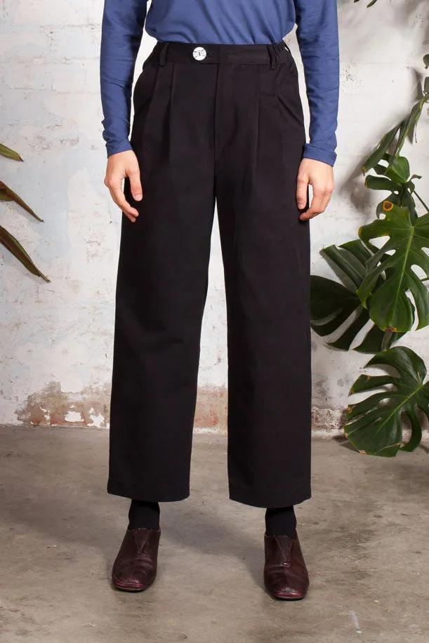 Resolute Classic Straight Pant - Black