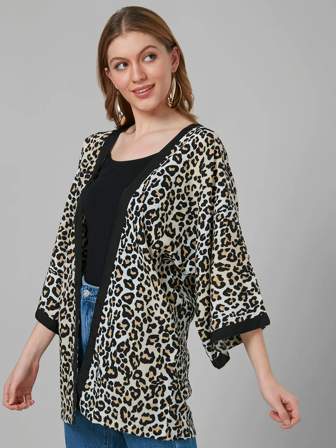 Style Quotient Women Black Printed Shrug